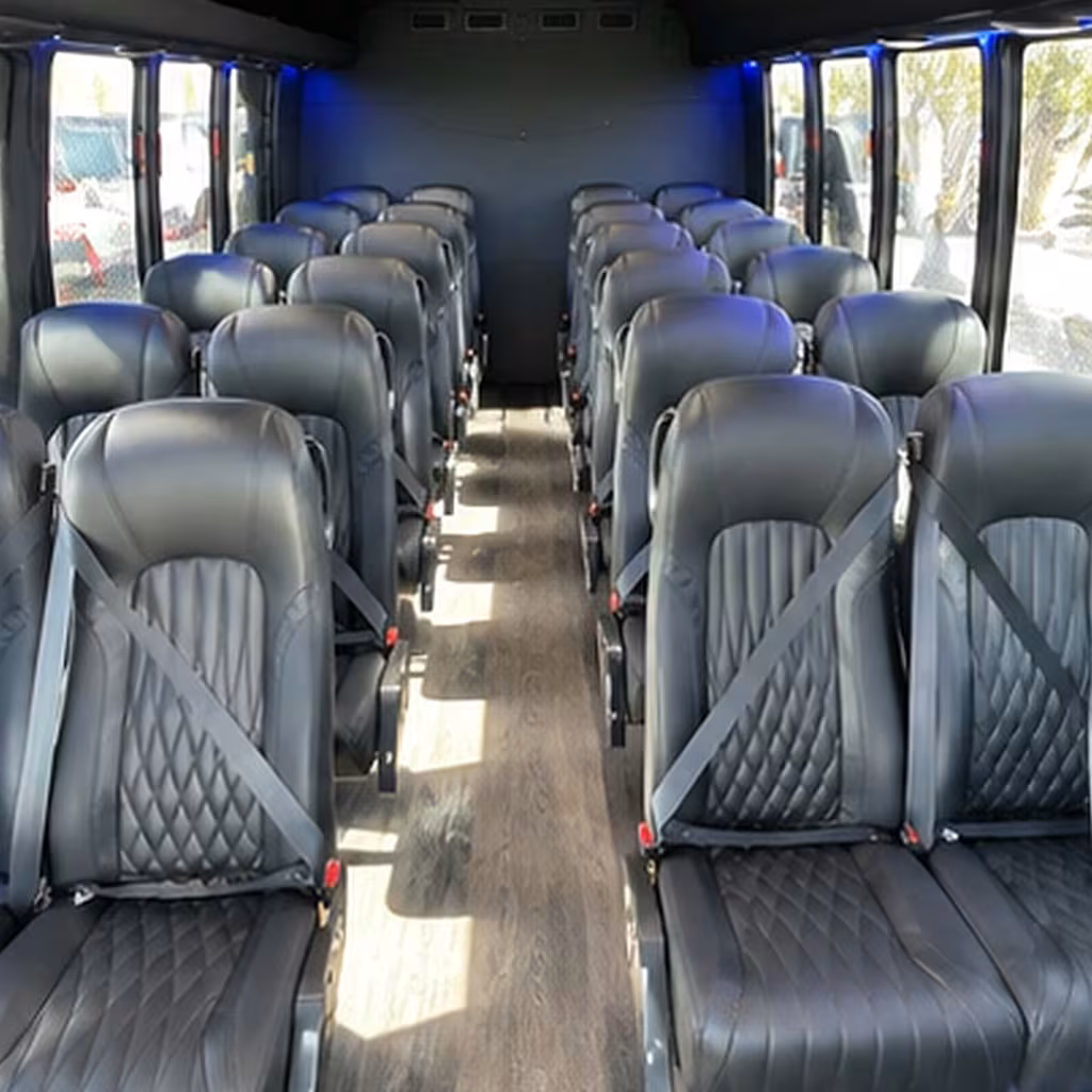 minibus rentals for rio rancho youth sports team tournaments