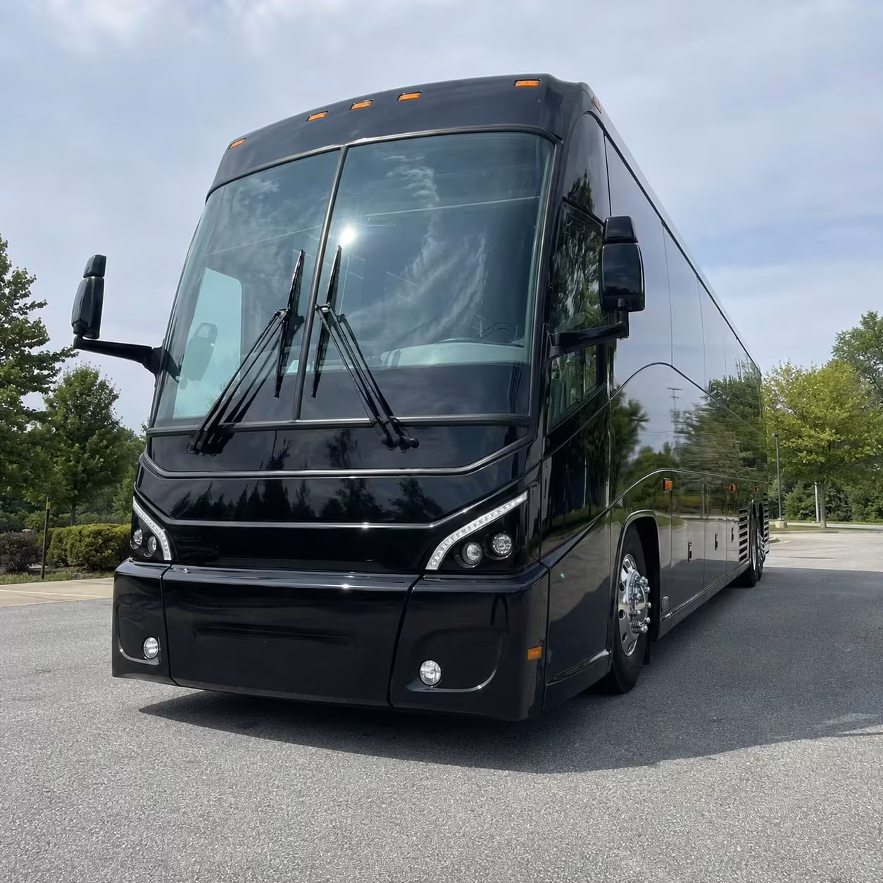 park and ride employee shuttle buses for rio rancho campuses