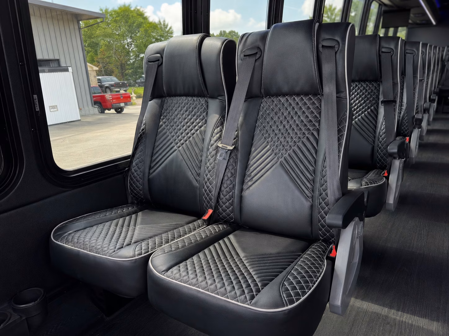 rio rancho party bus rentals for prom night groups