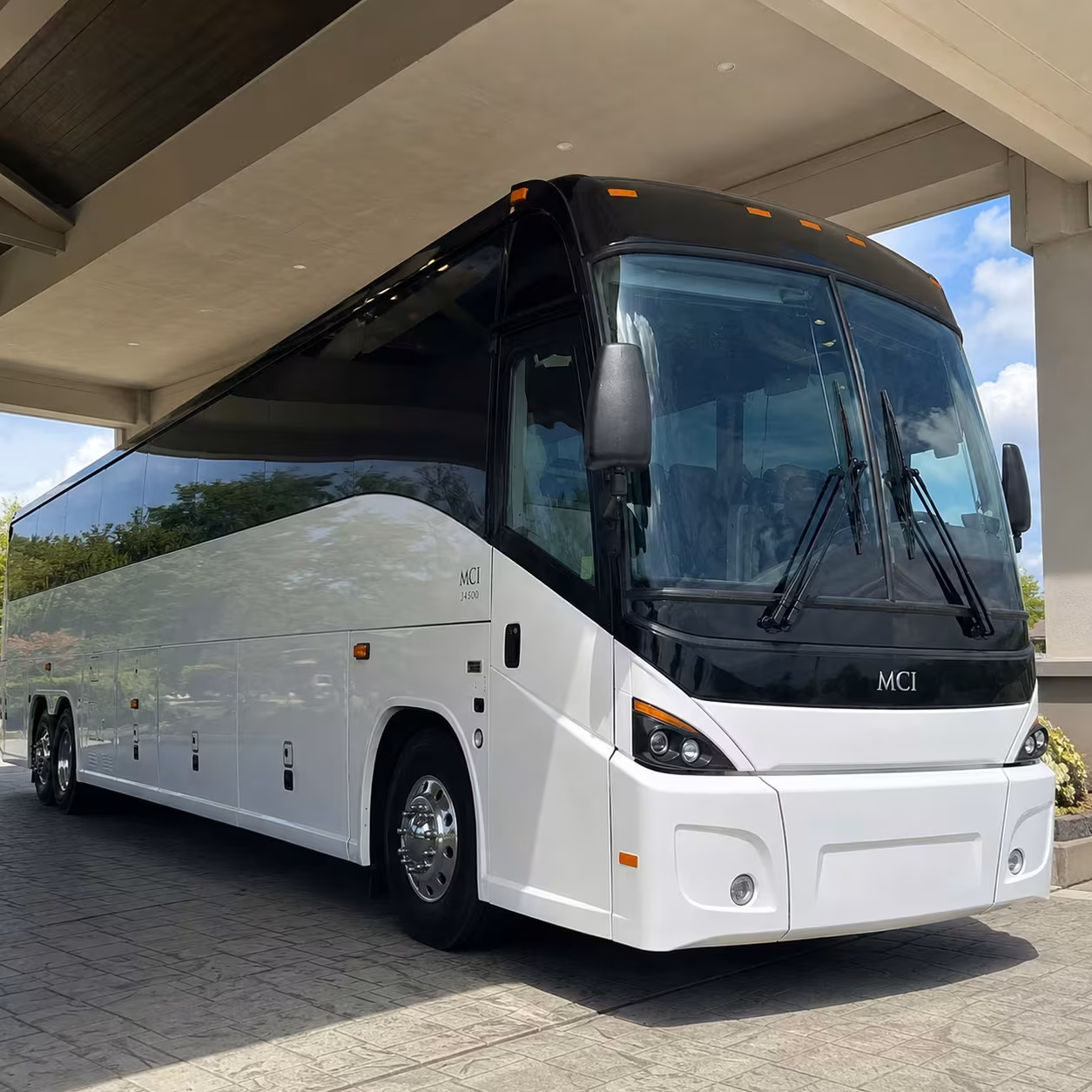 rio rancho wedding shuttle buses for out of town guests at abq