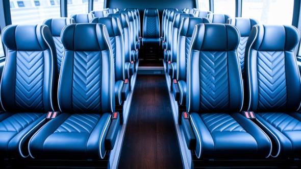 rio rancho 15 passenger minibus rental
