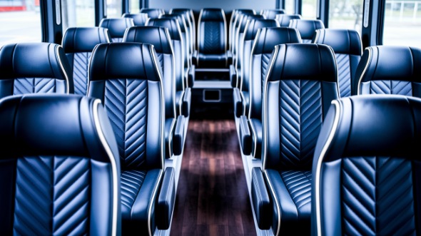 rio rancho 25 passenger minibus rental